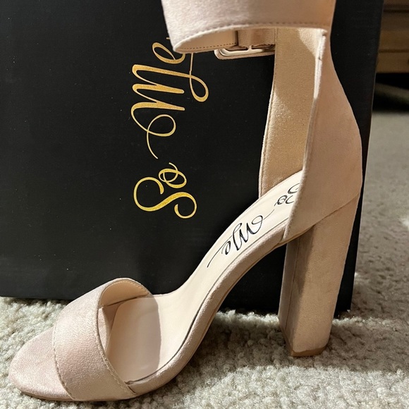 Beautiful - Picture 2 of 5